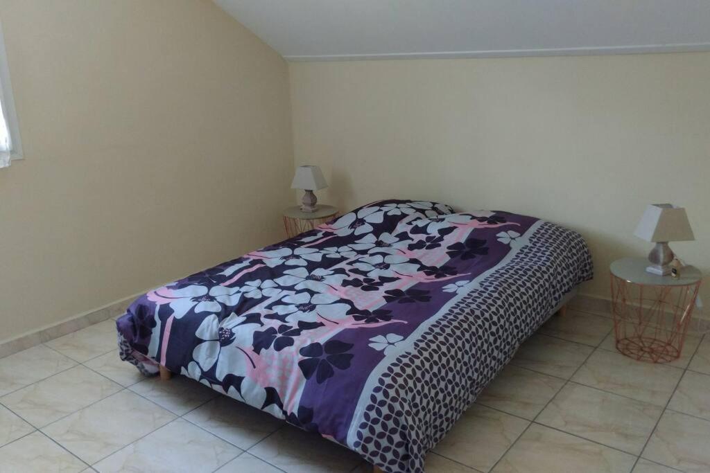 Appartement Location saisonnière semaine et/ou week-end à La Plaine-des-Palmistes Extérieur photo