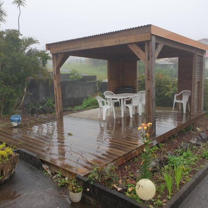 Appartement Location saisonnière semaine et/ou week-end à La Plaine-des-Palmistes Extérieur photo